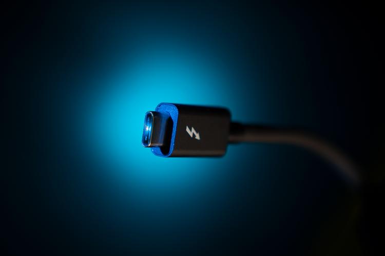 1713253602471272.jpg USB.jpg